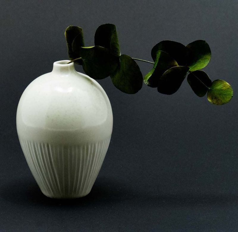 Vase Ebba, Medium – Freckles White