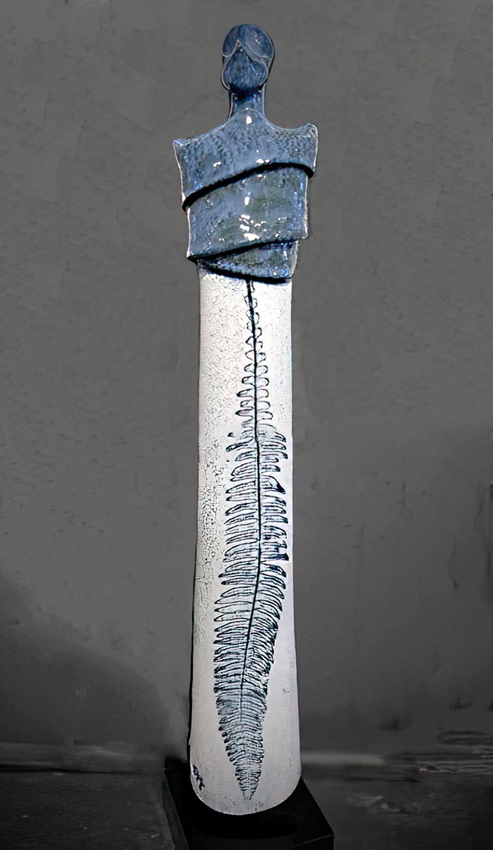 Bjønnkam i blått  stettskulptur NR 167